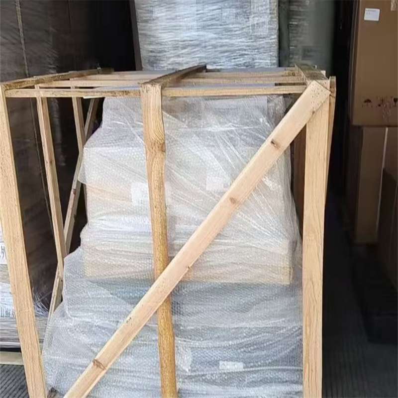 鲅鱼圈区金塔县：物流专线的高效货运之旅